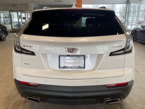 Used 2023 Cadillac XT4 Sport image 6