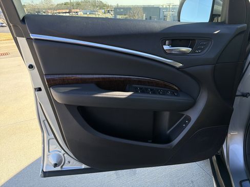 Certified 2018 Acura MDX SH-AWD image 14