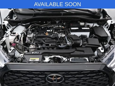 Used 2023 Toyota Corolla Cross LE w/ Moonroof Package AWD/4WD image 34
