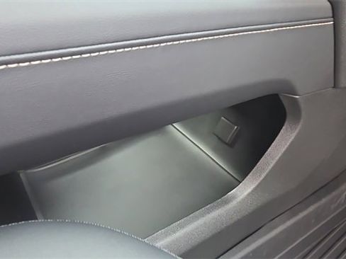 New 2026 GMC Acadia Elevation w/ Elevation Premium Package image 17