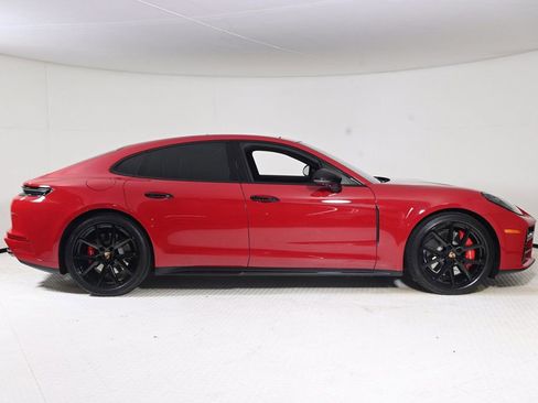 Certified 2026 Porsche Panamera GTS image 8