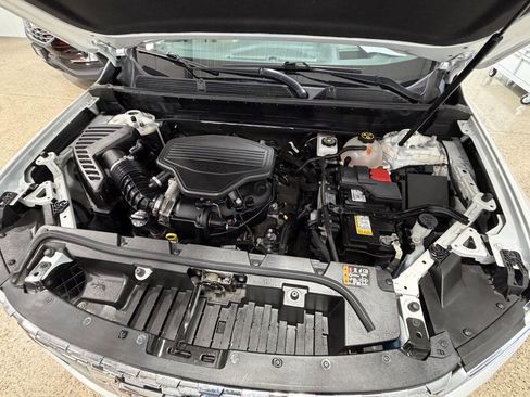 Used 2023 GMC Acadia Denali AWD/4WD image 10