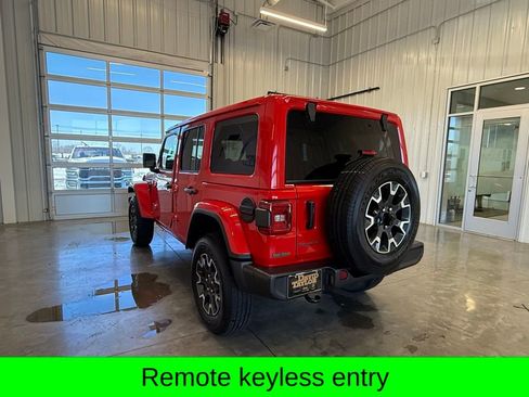 New 2026 Jeep Wrangler Unlimited Sahara AWD/4WD image 4