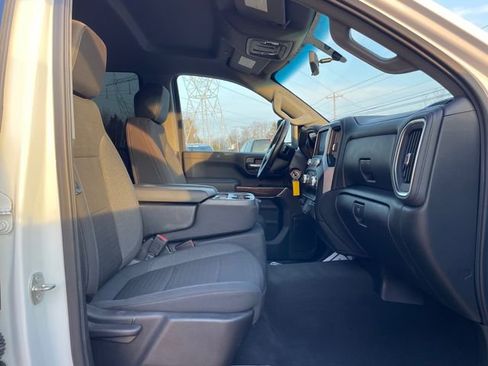 Used 2022 GMC Sierra 2500 SLE image 15