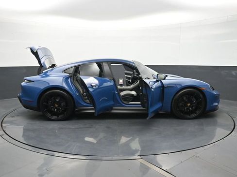 Certified 2025 Porsche Taycan AWD/4WD image 34