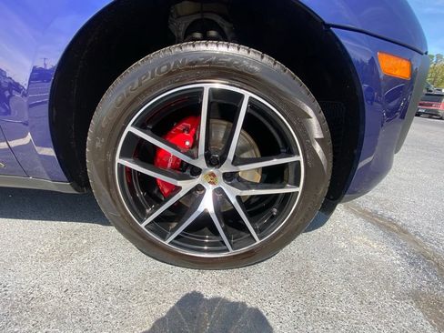 Used 2022 Porsche Macan S AWD/4WD image 30