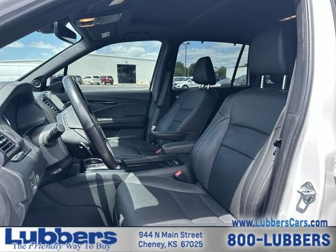 Used 2023 Honda Passport Elite image 11