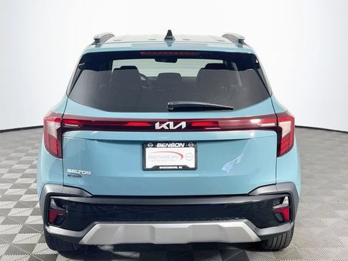 Used 2026 Kia Seltos EX FWD image 7