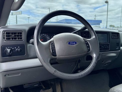 Used 2004 Ford F250 Lariat AWD/4WD image 10