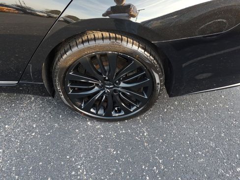 Used 2015 Hyundai Genesis 5.0 image 6