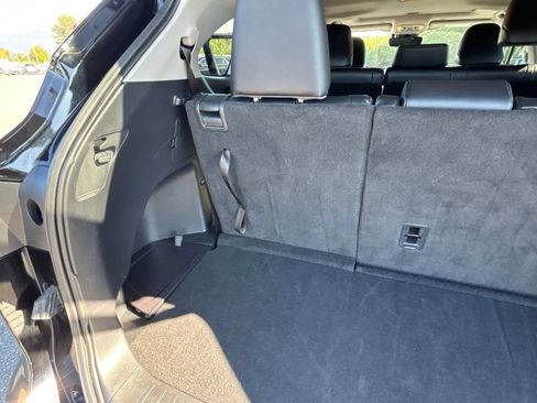 Used 2026 Toyota Highlander XLE AWD/4WD image 45