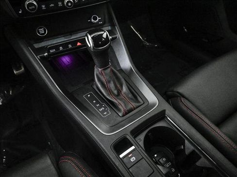 Certified 2025 Audi Q3 2.0T Premium Plus w/ Premium Plus Package image 12