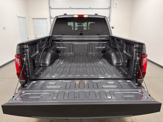 New 2026 Ford F150 XLT w/ Equipment Group 302A MID AWD/4WD image 33