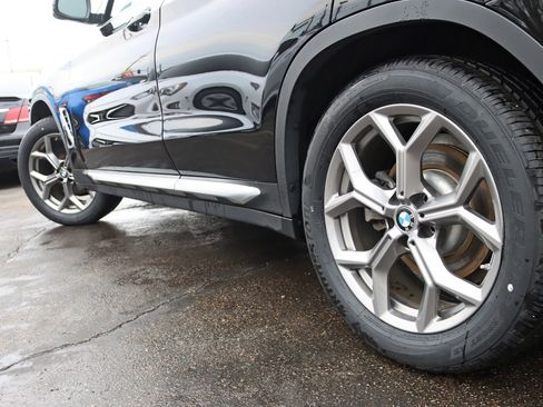 Used 2020 BMW X3 xDrive30i w/ Premium Package image 13