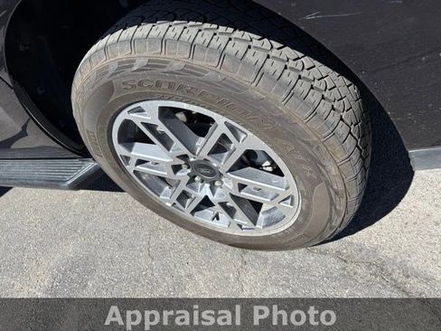 Used 2025 Ford Expedition Max Active image 12