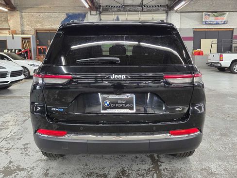 Used 2024 Jeep Grand Cherokee Limited 4xe AWD/4WD image 4
