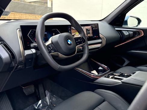 Certified 2025 BMW X3 xDrive30i w/ Premium Package image 10