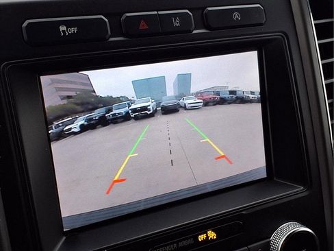 Used 2020 Ford Expedition XLT w/ Equipment Group 202A image 22