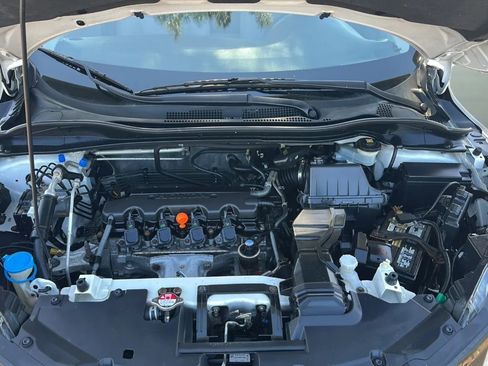 Used 2016 Honda HR-V LX image 31