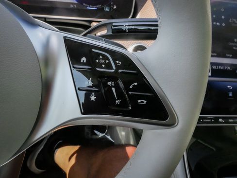 Used 2023 Mercedes-Benz EQE 350+ 4MATIC Sedan image 20