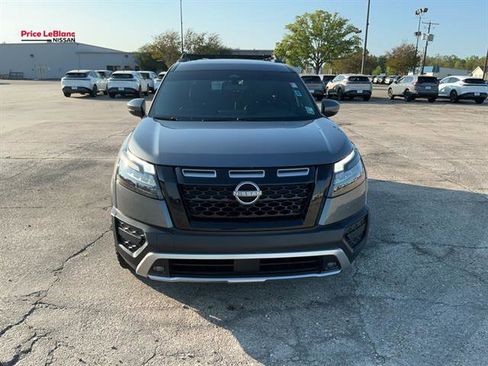 Used 2023 Nissan Pathfinder Rock Creek image 11