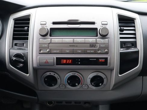 Used 2010 Toyota Tacoma 4x4 Double Cab image 33