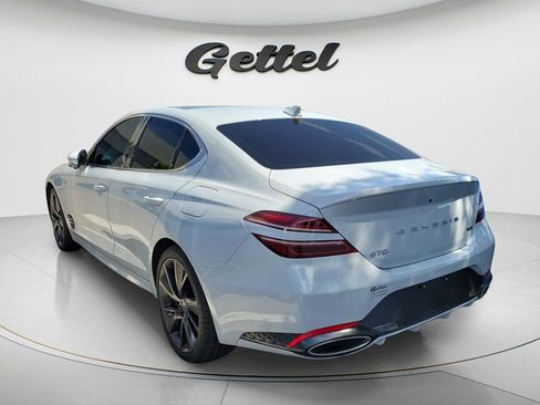 Used 2022 Genesis G70 3.3T RWD image 15
