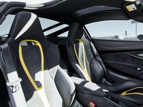Used 2019 McLaren 720S RWD image 41