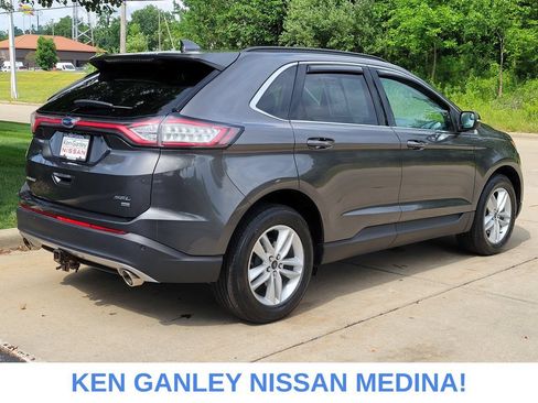 Used 2015 Ford Edge SEL AWD/4WD image 3