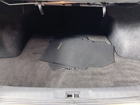 Used 2015 Nissan Altima 2.5 SV w/ Convenience Package FWD image 47