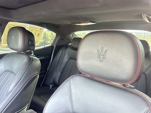 Used 2023 Maserati Ghibli Modena image 18