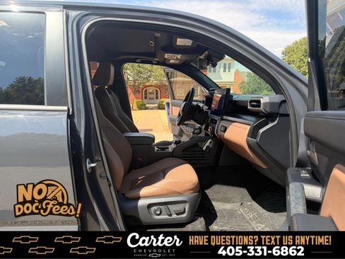 Used 2025 Toyota 4Runner Limited w/ Tow Technology Package AWD/4WD image 14