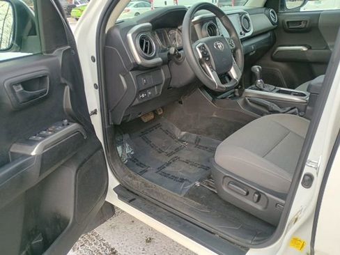 Used 2023 Toyota Tacoma SR5 image 23