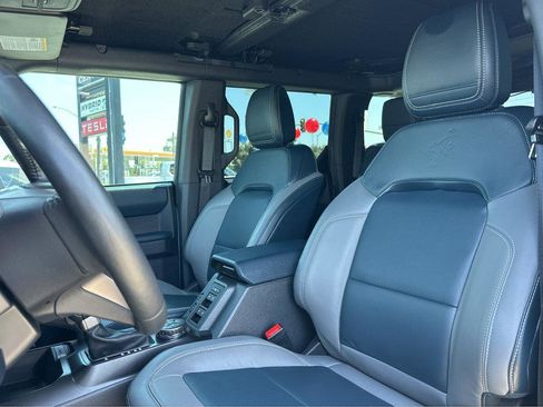 Used 2021 Ford Bronco First Edition image 7