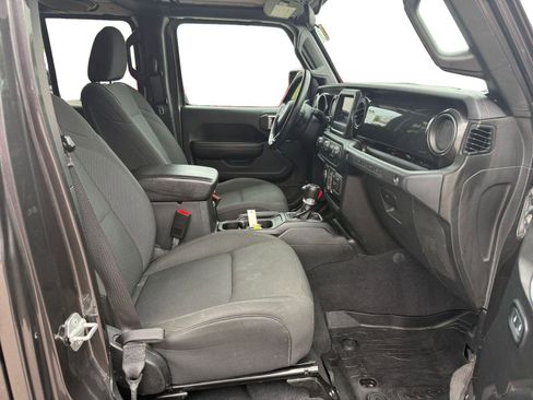 Used 2020 Jeep Wrangler Unlimited Sport AWD/4WD image 24