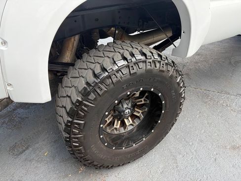 Used 2011 Ford F350 Lariat w/ Lariat Interior Pkg AWD/4WD image 7