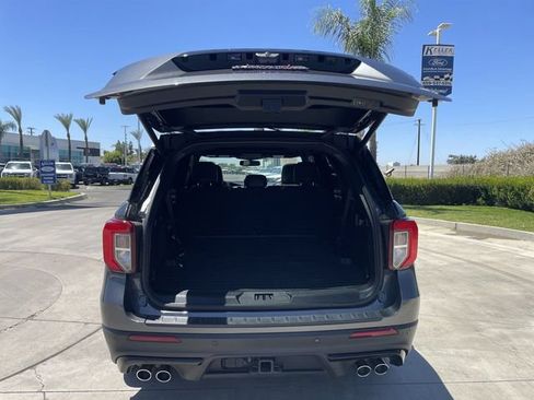 Used 2020 Ford Explorer ST w/ ST Street Pack AWD/4WD image 27