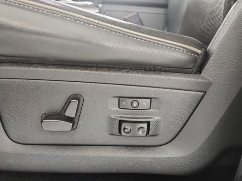 Used 2017 RAM 1500 Limited image 26