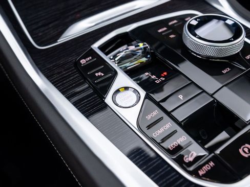 New 2026 BMW X6 xDrive40i w/ Executive Package image 20