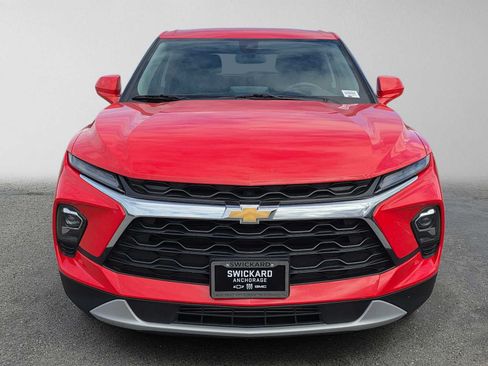 Used 2025 Chevrolet Blazer LT AWD/4WD image 8