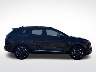 New 2026 Kia Sportage SX Prestige video 2