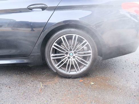 Used 2019 BMW 540i xDrive w/ M Sport Package image 7