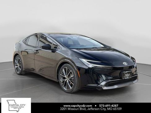Used 2024 Toyota Prius Limited image 1