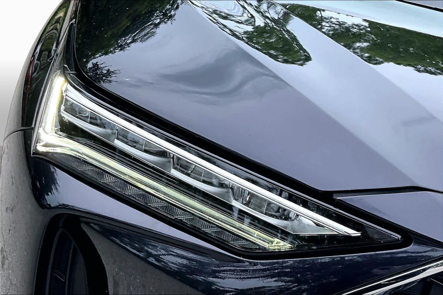 Certified 2024 Acura MDX w/ Technology Package FWD image 28