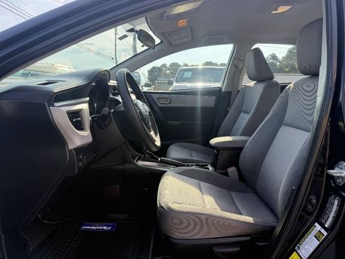 Used 2014 Toyota Corolla LE FWD image 10