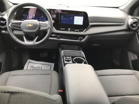 Certified 2026 Chevrolet Equinox LT AWD/4WD image 5