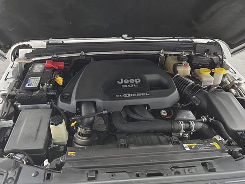 Used 2021 Jeep Wrangler Unlimited Rubicon image 28