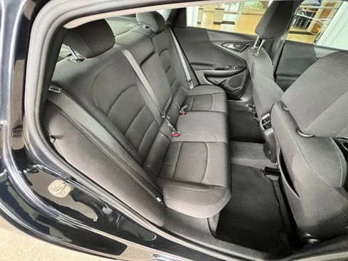 Used 2023 Chevrolet Malibu LT image 24