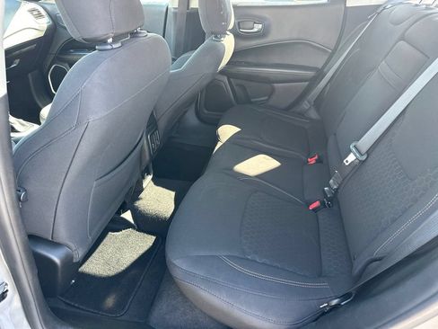 Used 2018 Jeep Compass Sport FWD image 20