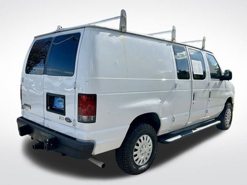 Used 2013 Ford E-250 and Econoline 250 w/ PWR Group RWD image 5